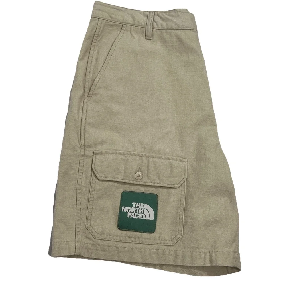 The North Face Valley Cargo Shorts Men 36 Tan Relaxed Fit Reef Waters Patch